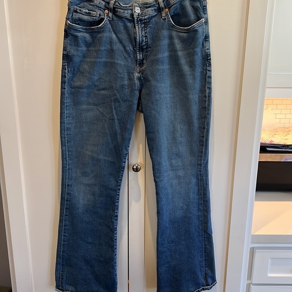 The most amazing jeans I’ve ever owned. So comfortable, high waisted, and soft. - Picture 6 of 9